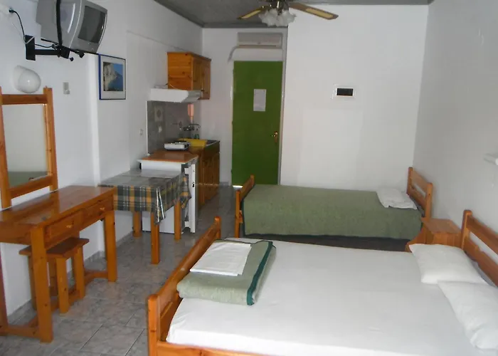 Dimitris Apartments