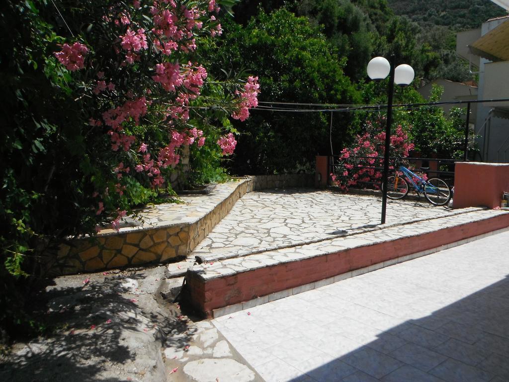 Dimitris * Vasiliki (Lefkada)