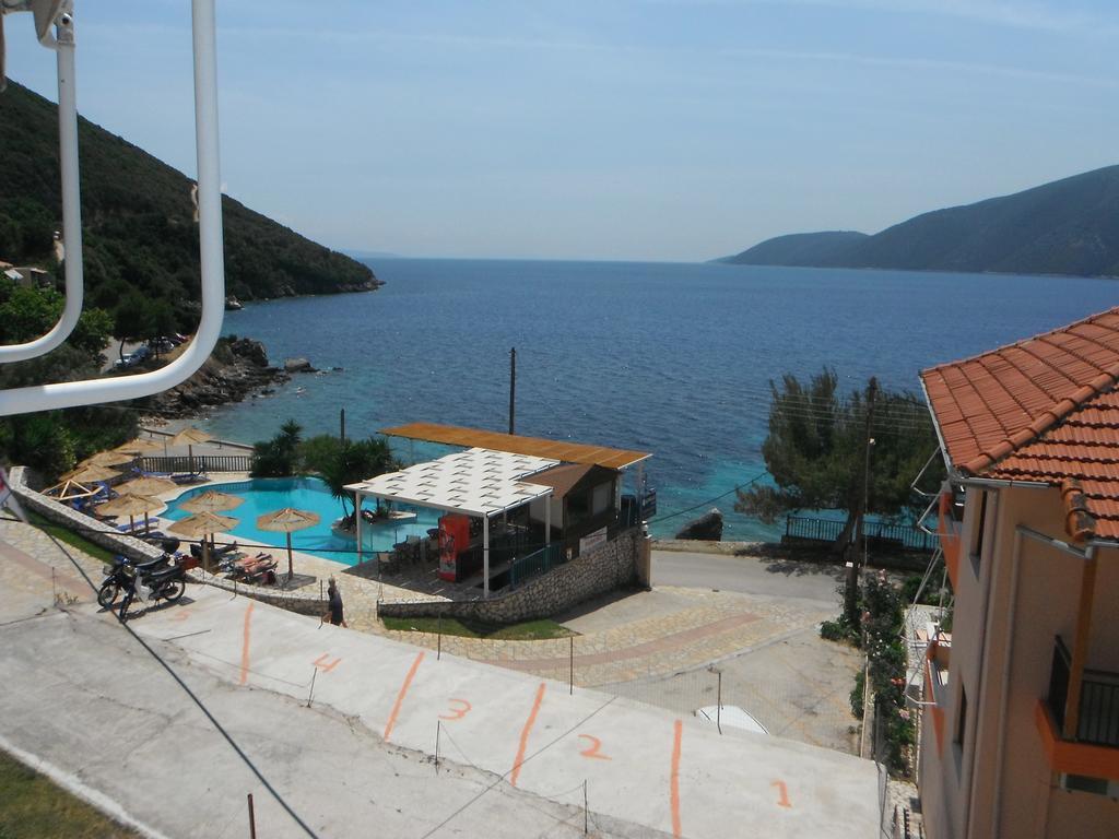 Dimitris * Vasiliki (Lefkada)